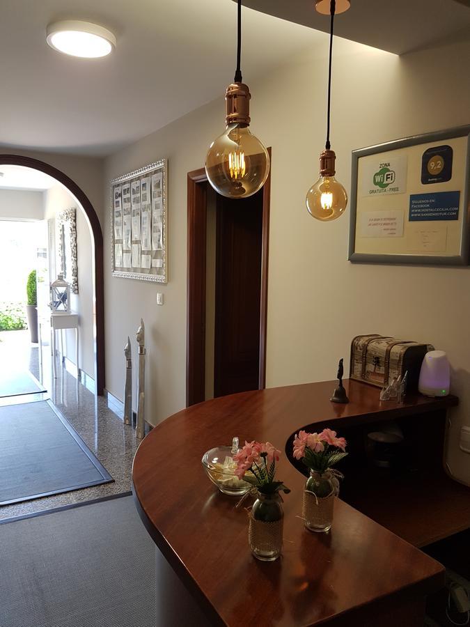 Pension Residencia Cecilia Aios Екстер'єр фото