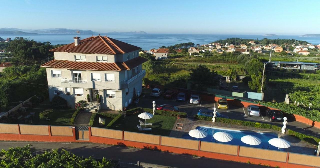 Pension Residencia Cecilia Aios Екстер'єр фото